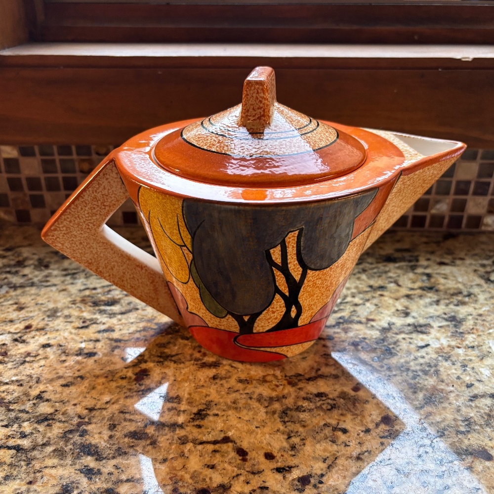 Clarice Cliff 1993 Repro by MMA Teapot Museum of Modern Art Museum of Modern Art